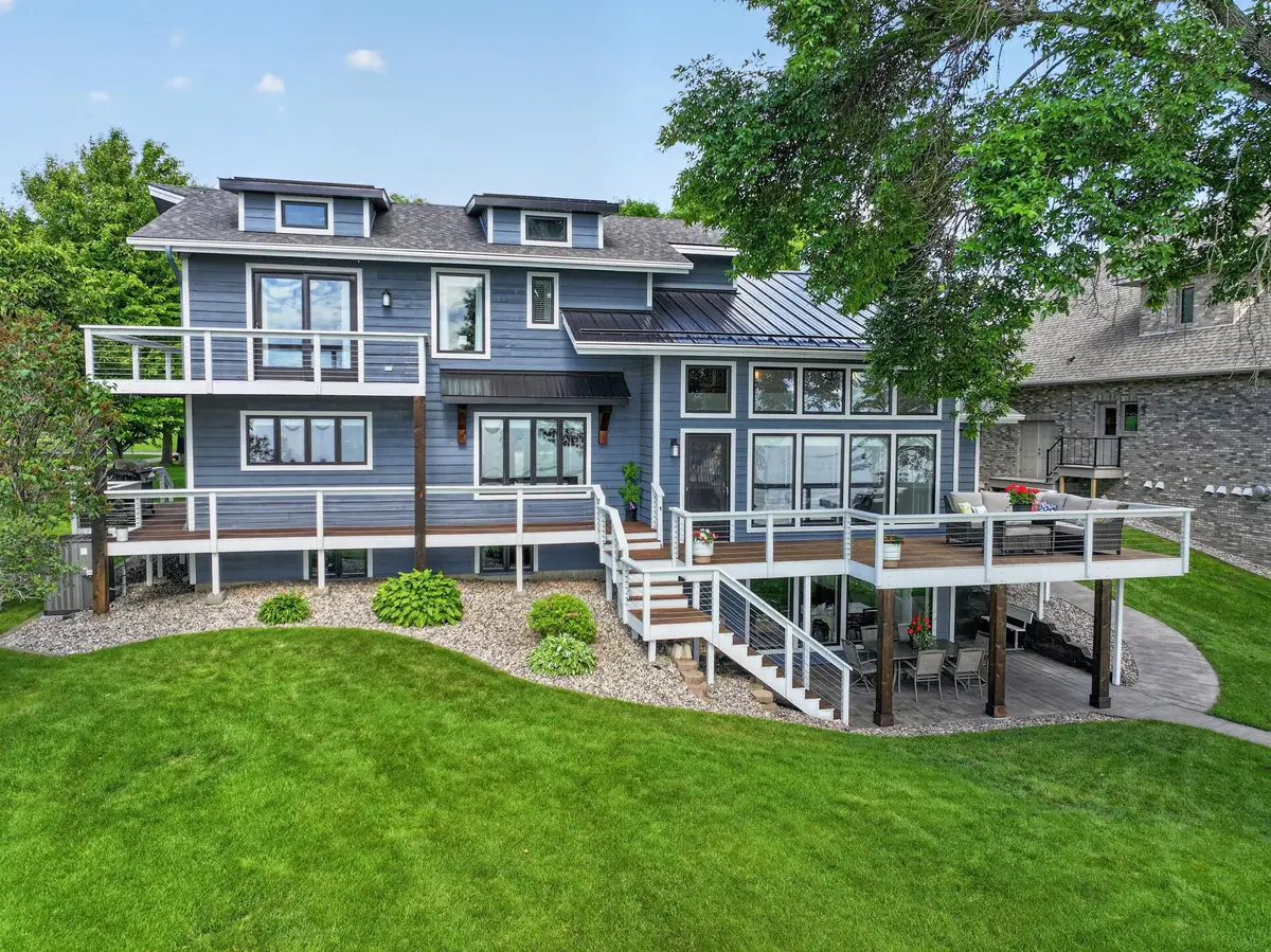 3710 Crestwood Drive Ne, Alexandria, MN 56308 - #1