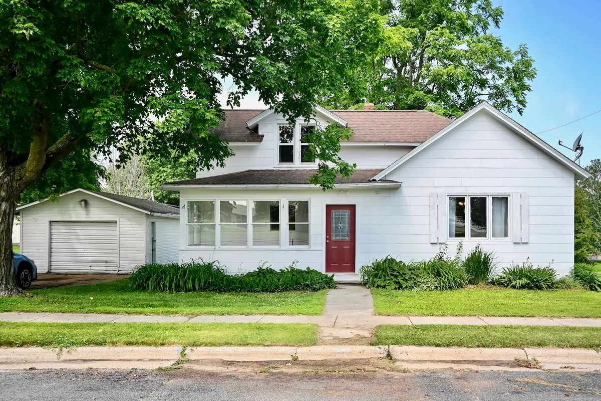111 1st Street Ne, Altura, MN 55910 - #1