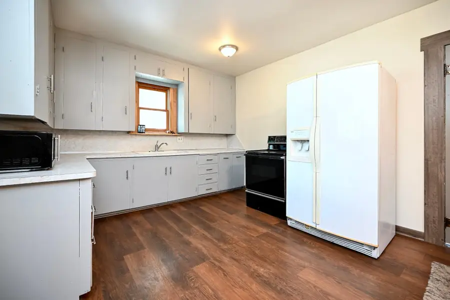 111 1st Street Ne, Altura, MN 55910 - #3