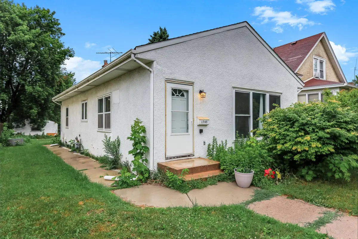 1745 7th Street E, Saint Paul, MN 55106 - #1