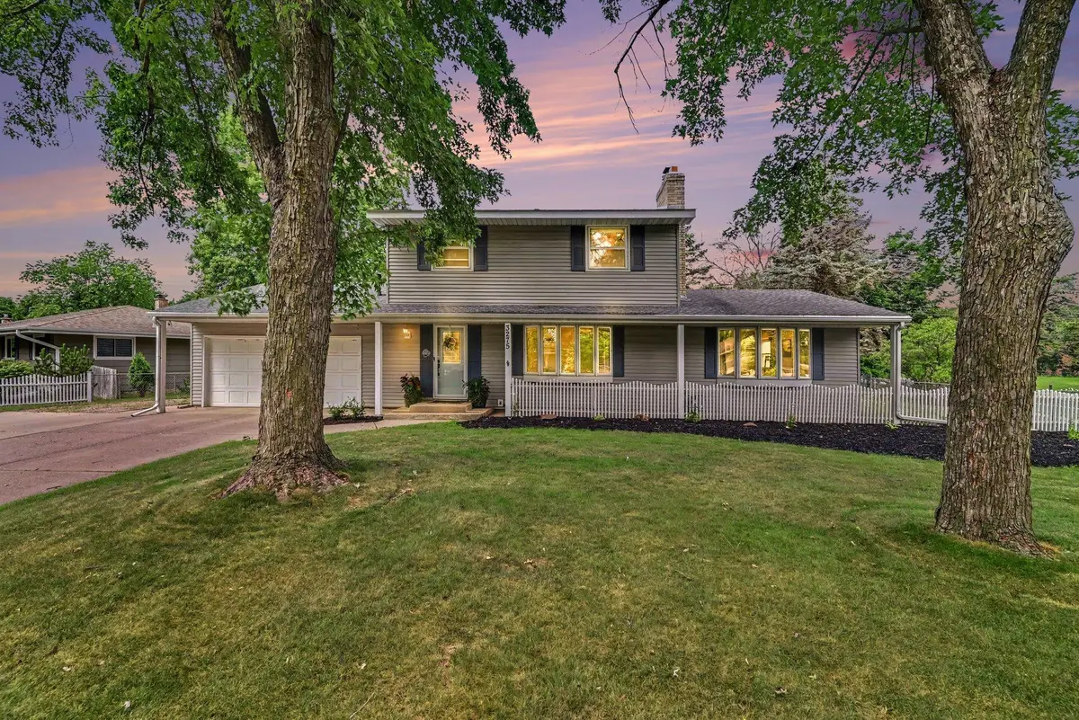 3275 Midland Avenue, White Bear Lake, MN 55110 - #1