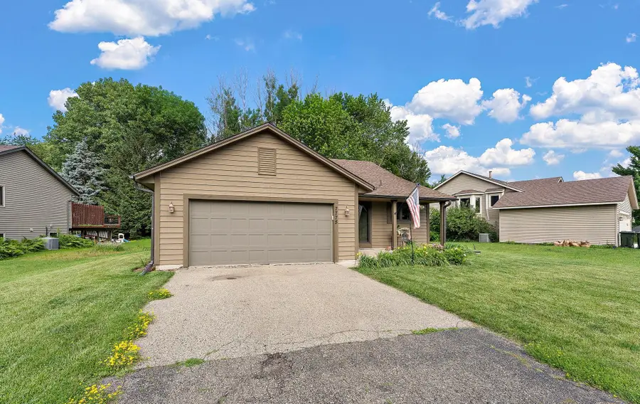 7775 Grinnell Way, Lakeville, MN 55044 - #3