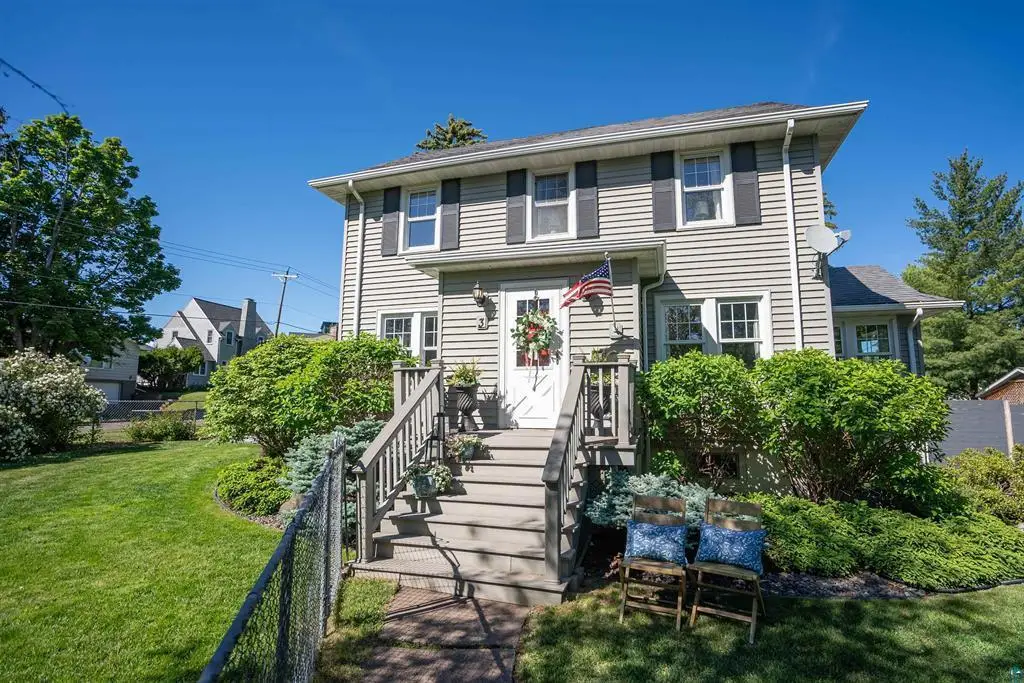 3 E College Street, Duluth, MN 55812 - #1