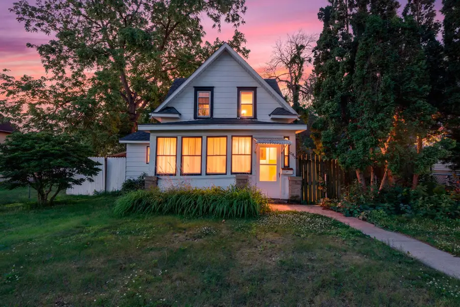 1080 Cook Avenue E, Saint Paul, MN 55106 - #3