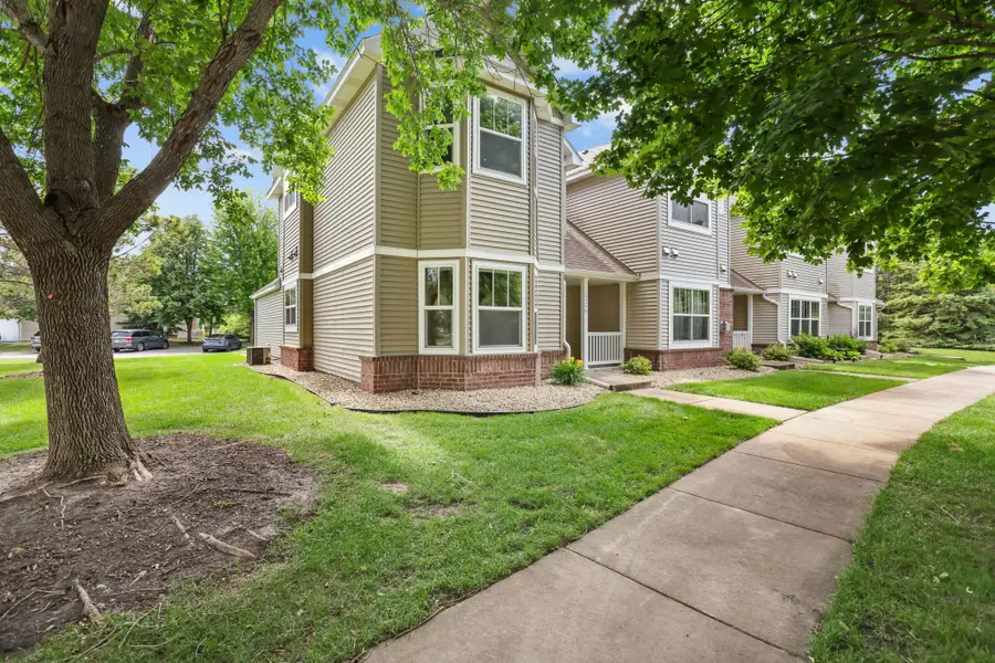 12126 Xylite Street Ne #D, Blaine, MN 55449 - #2