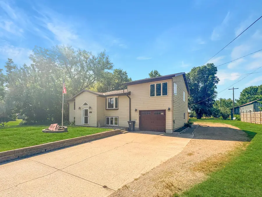 2832 Mill Street, Slayton, MN 56172 - #3