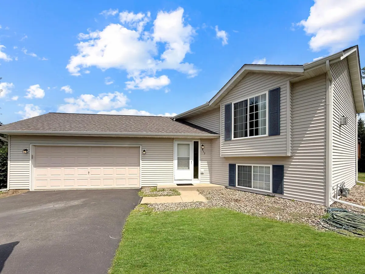 817 Daniel Drive, Belle Plaine, MN 56011 - #1