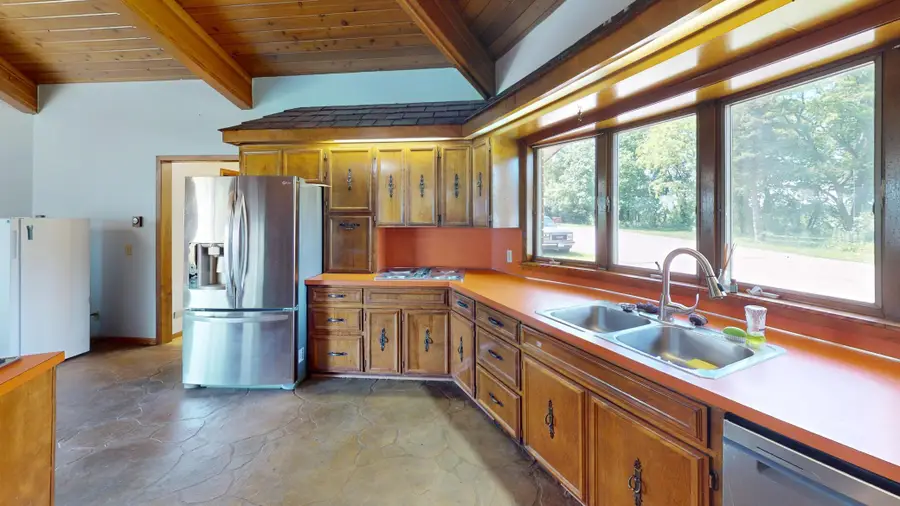 118 Arrowhead Road, Emmons, MN 56029 - #3
