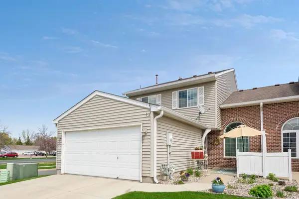 1003 Heather Lane, Waconia, MN 55387