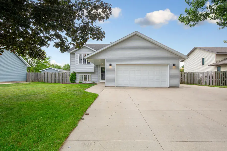 435 Lilac Lane, Madison Lake, MN 56063 - #2