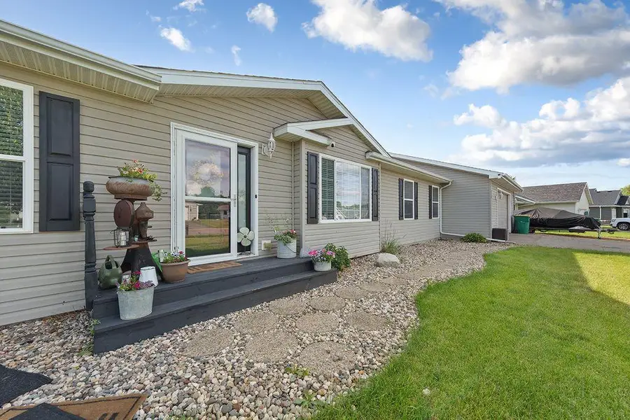228 Plum Run, Le Sueur, MN 56058 - #2