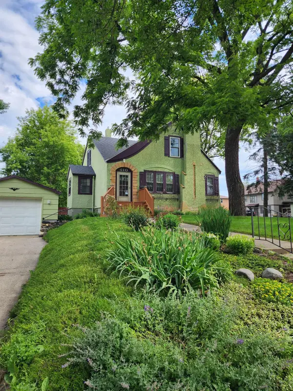 610 Trott Avenue Sw, Willmar, MN 56201