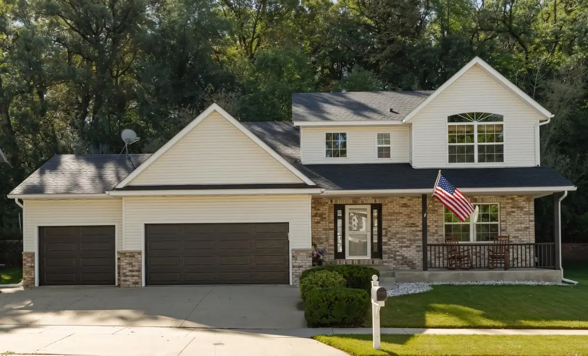 1008 Southern Woods Place Sw, Rochester, MN 55902 - #1