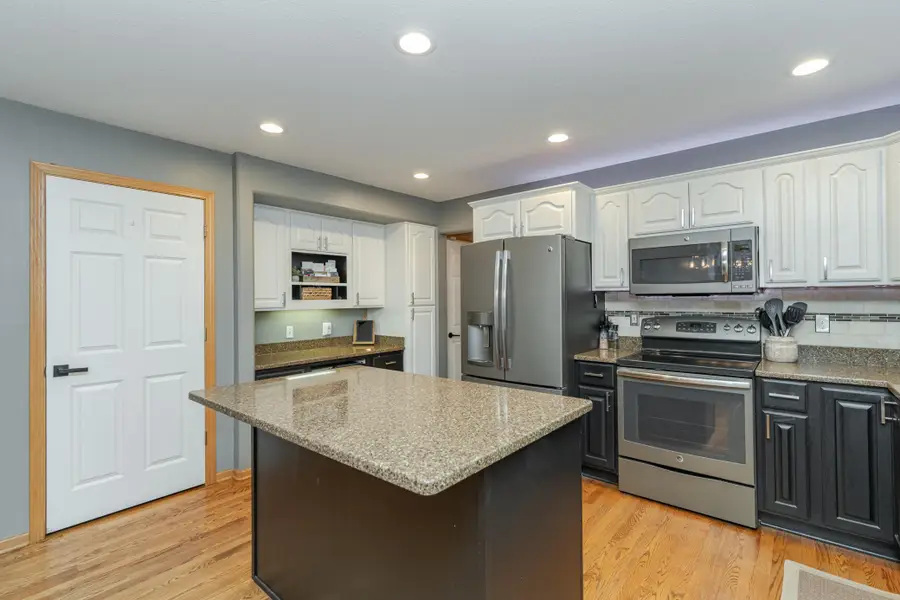 1008 Southern Woods Place Sw, Rochester, MN 55902 - #3