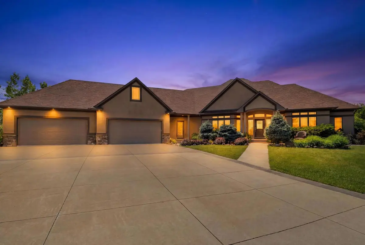 22720 Sweeney Lane, Lakeville, MN 55044 - #1