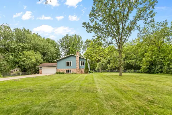 1390 Rainier Lane, Eagan, MN 55121