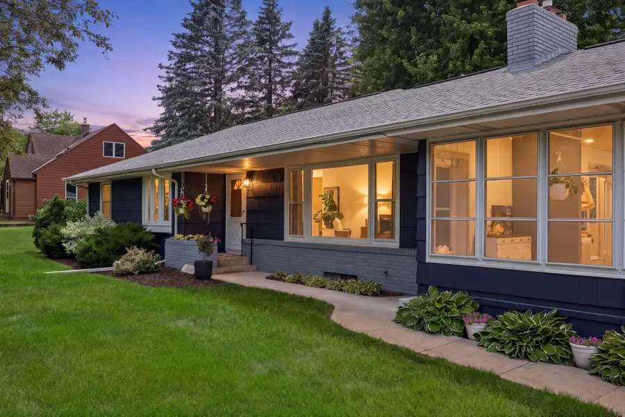 9840 Brookside Avenue S, Bloomington, MN 55431 - #2