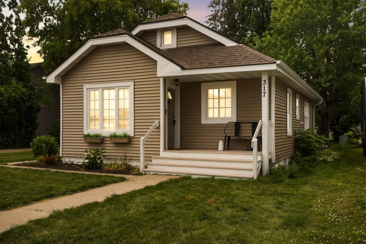 317 1st Avenue Nw, Osseo, MN 55369 - #1