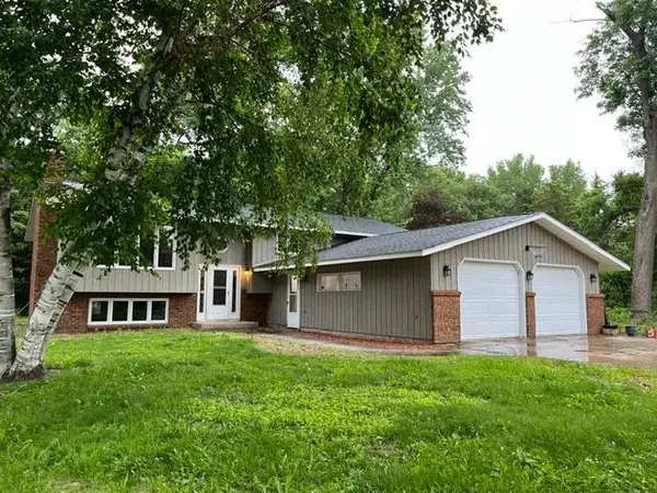 11914 165th Avenue Se, Becker, MN 55308