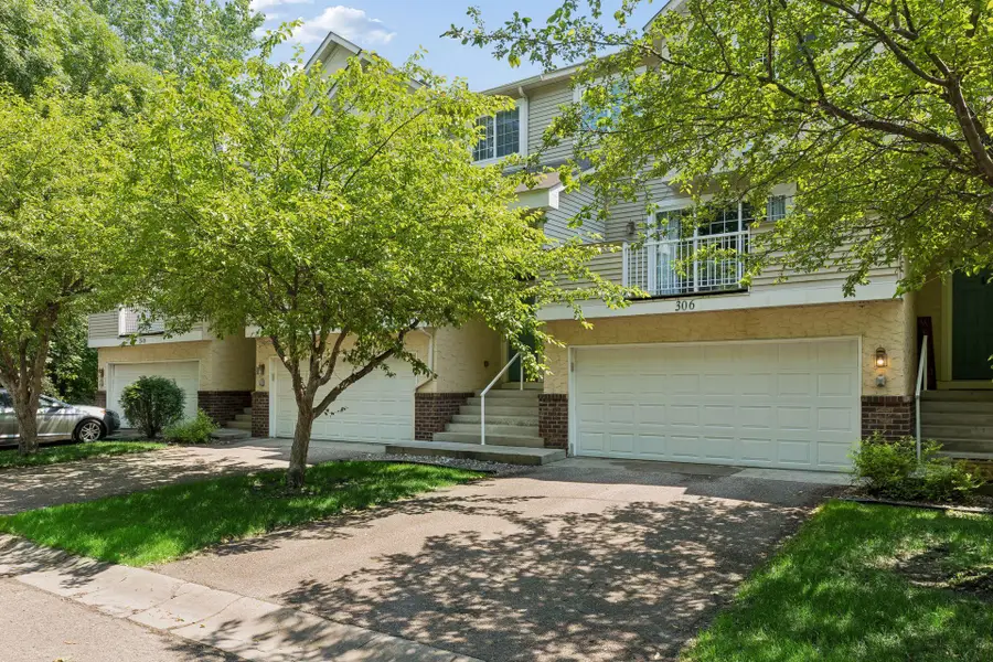 306 Brickyard Drive, Chaska, MN 55318 - #2