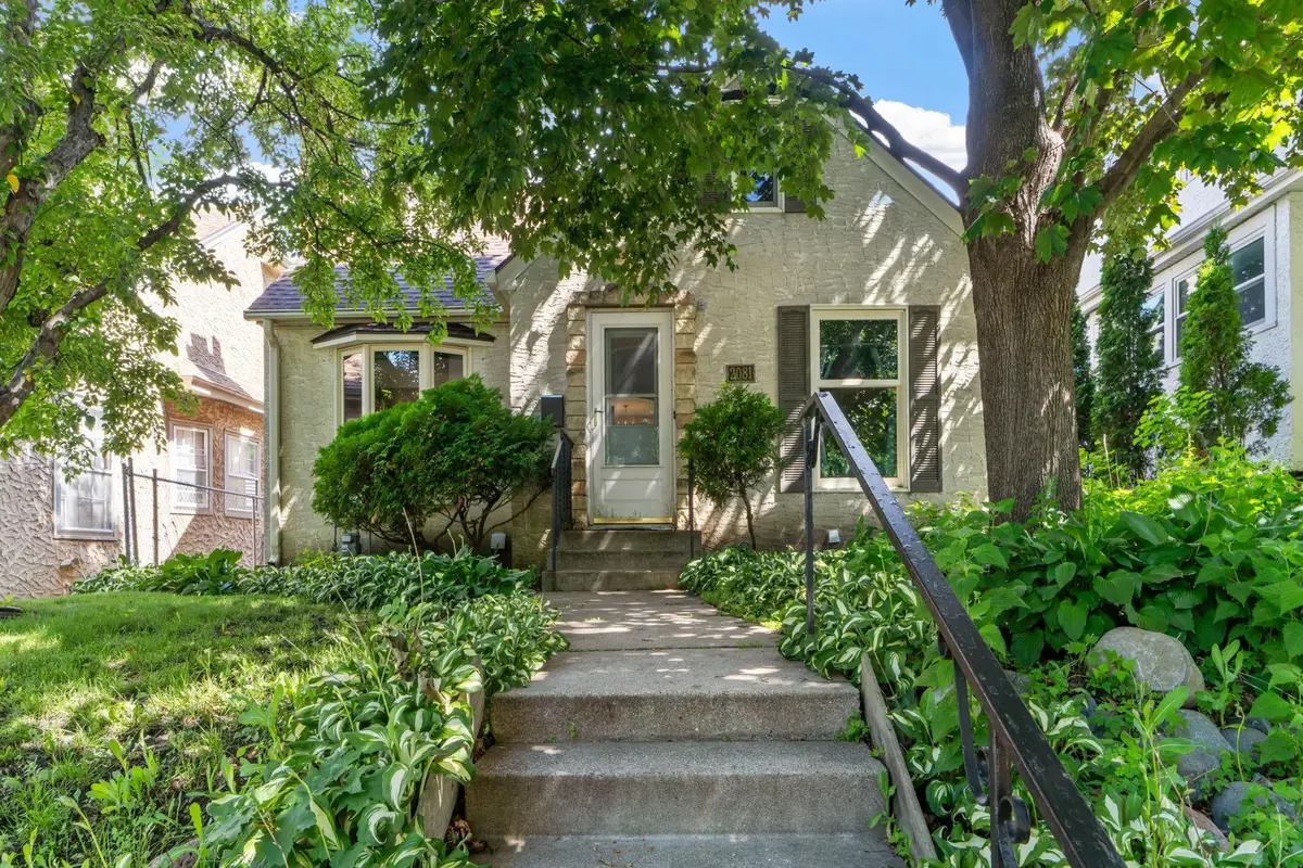 2081 Jefferson Avenue, Saint Paul, MN 55105 - #1