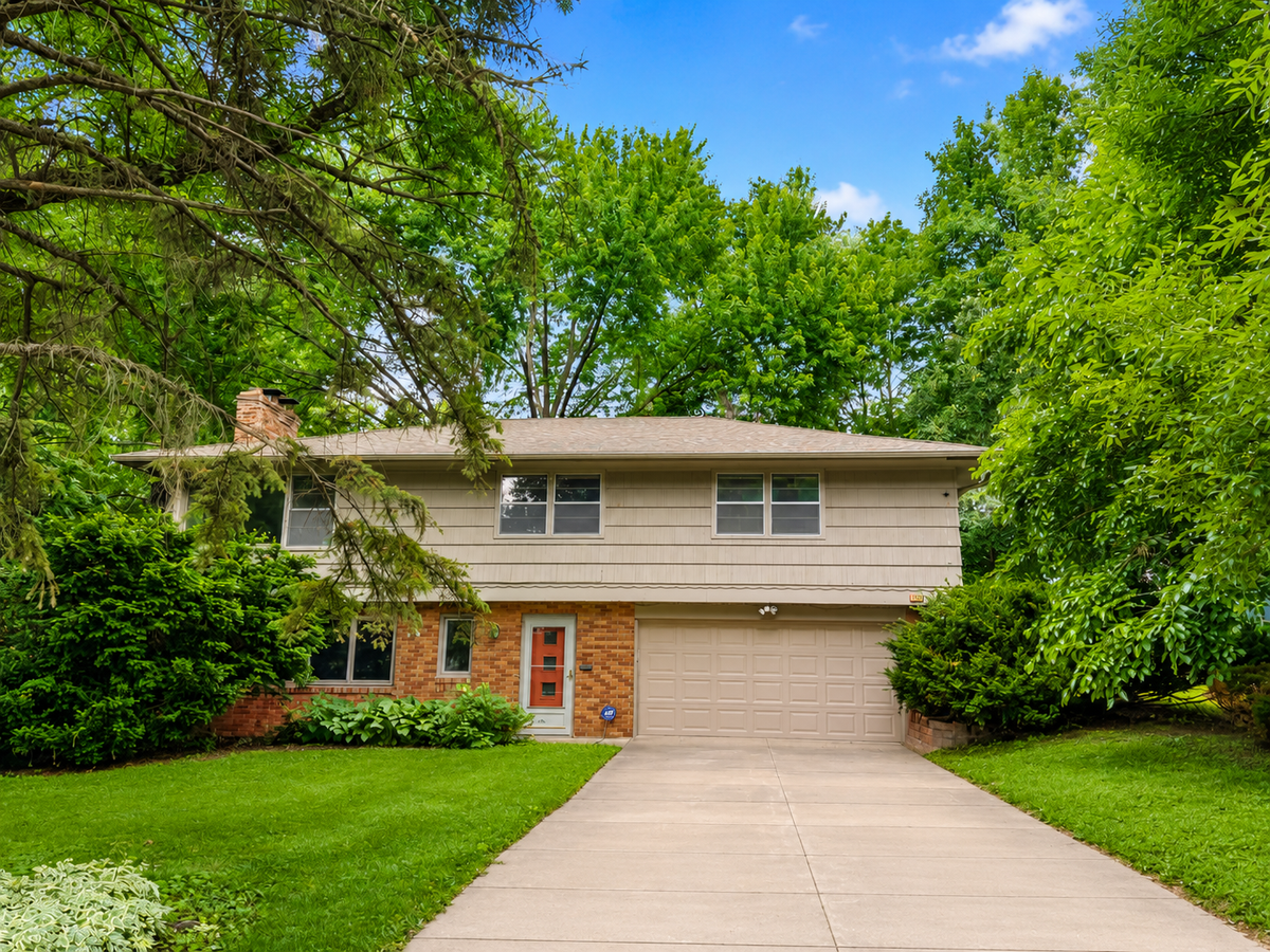 5104 Abercrombie, Edina, MN 55439 - #1