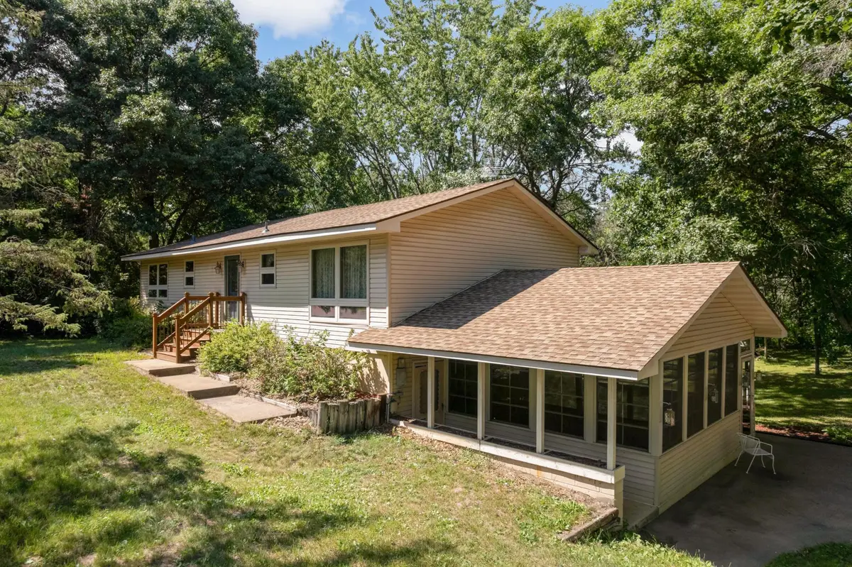 3315 184th Lane Nw, Oak Grove, MN 55303 - #1