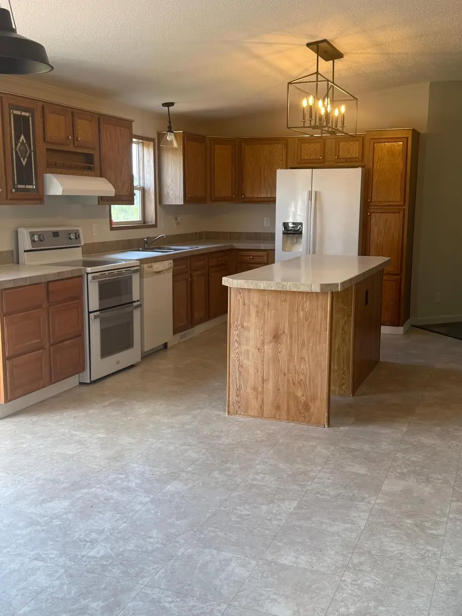 157 Southfork Drive Se, Kasson, MN 55944 - #3