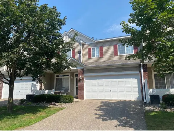 114 River Woods Drive W, Saint Paul Park, MN 55071