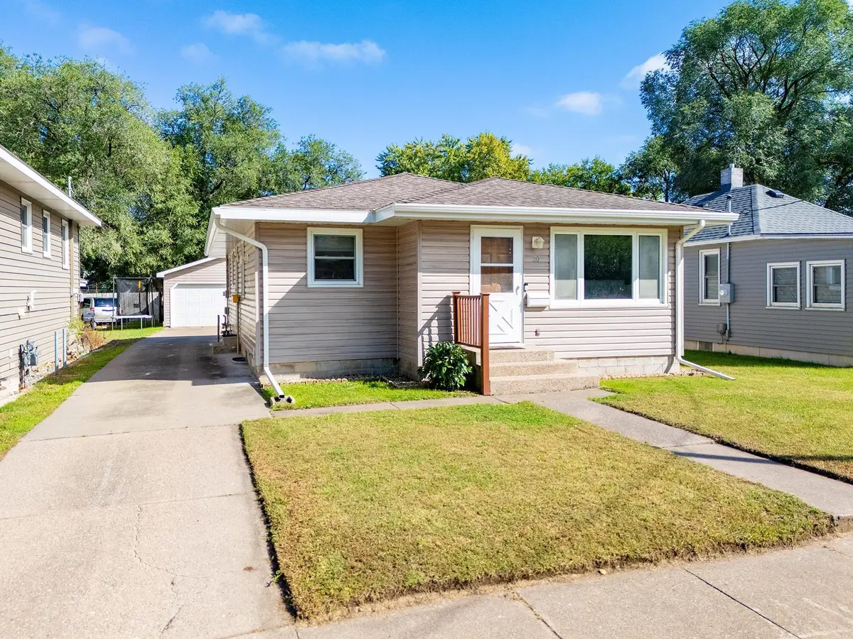 20 Lenox Street, Winona, MN 55987 - #1
