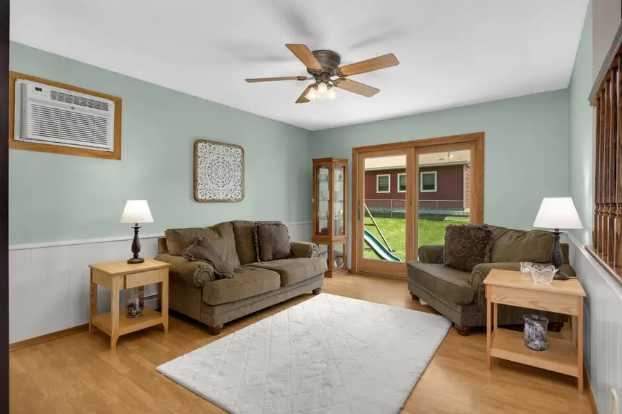 1307 17th Street W, Hastings, MN 55033 - #2