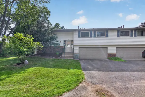 3571 Granada Place N, Oakdale, MN 55128