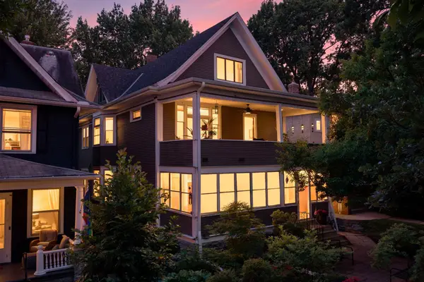 1200 Laurel Avenue, Saint Paul, MN 55104