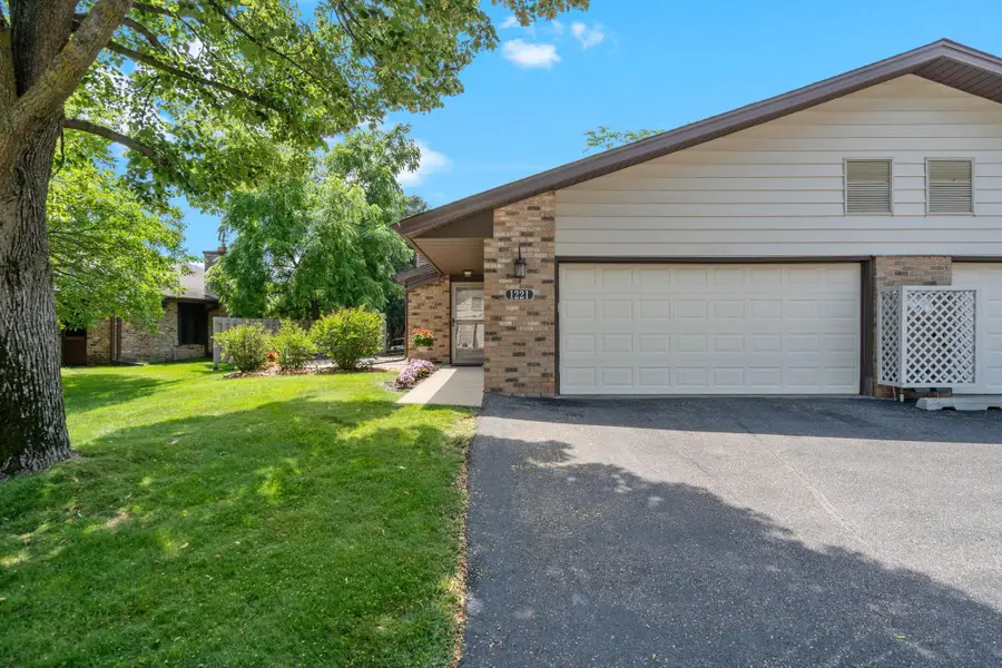 1221 Archer Lane N, Plymouth, MN 55447 - #2