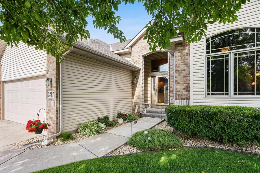 5217 107th Avenue N, Brooklyn Park, MN 55443 - #2