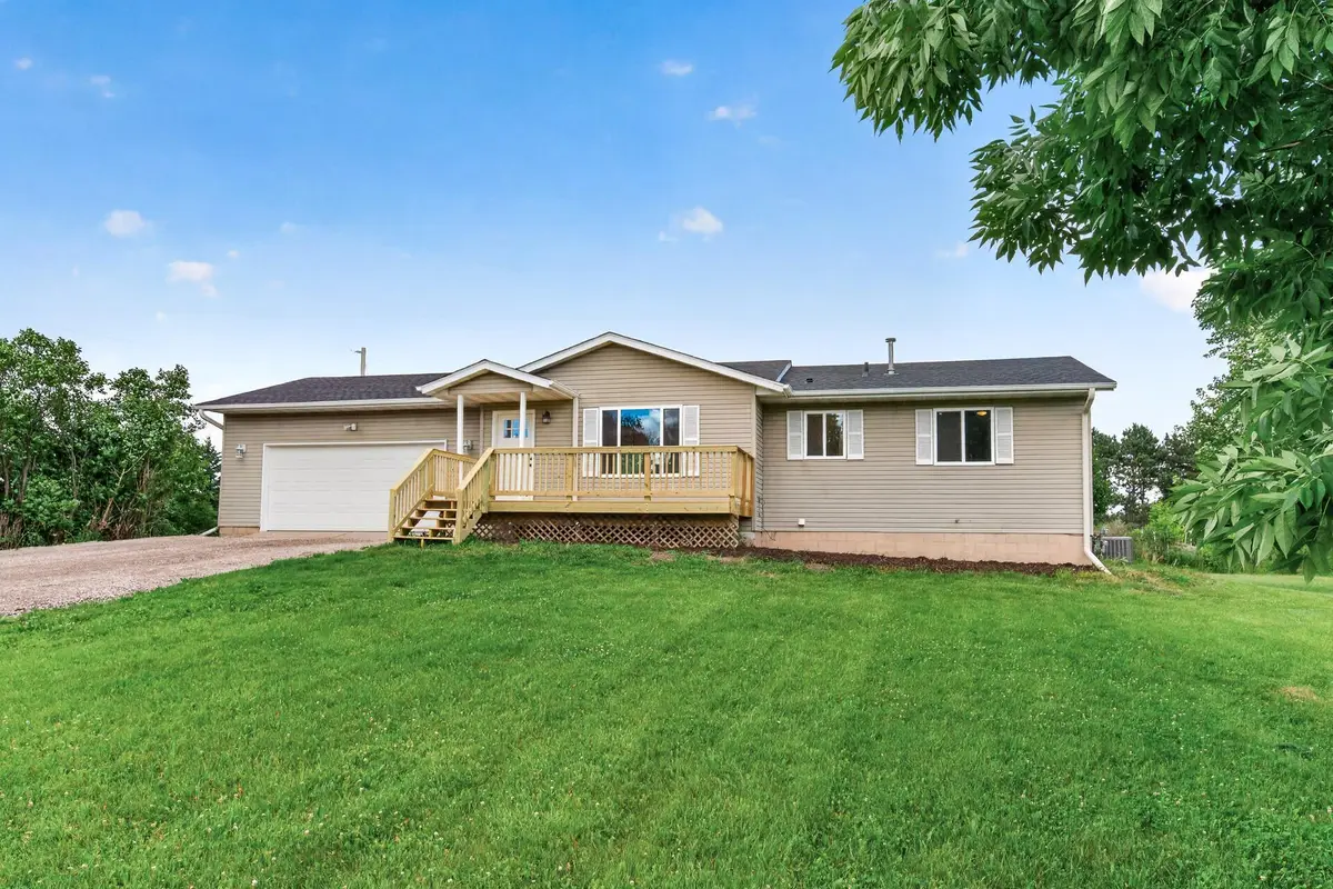 33545 Oriole Avenue, Lindstrom, MN 55045 - #1
