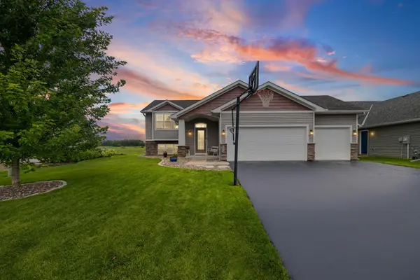 6679 210th Street W, Farmington, MN 55024