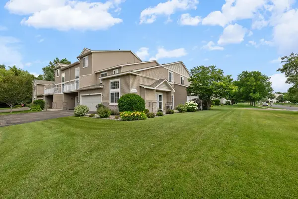 6610 Peony Lane N #6610B, Maple Grove, MN 55311