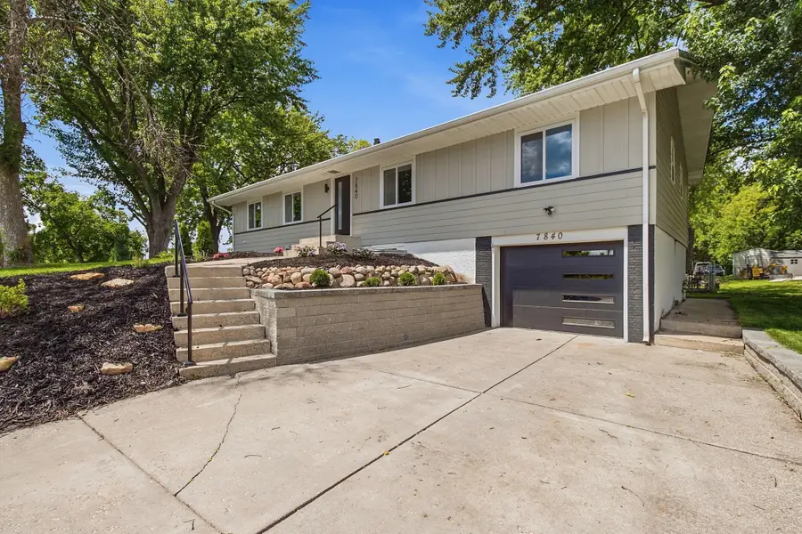7840 Harold Avenue, Golden Valley, MN 55427 - #3