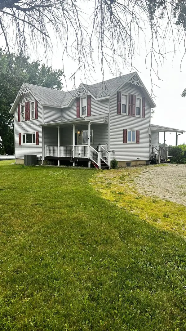 73584 260th Avenue, Hayfield, MN 55940