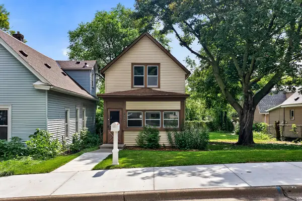 1094 Kent Street, Saint Paul, MN 55117