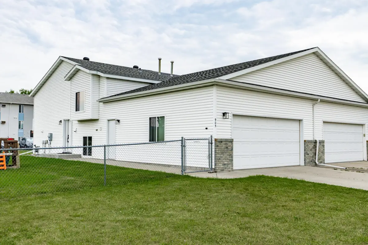 905 11th Street W, West Fargo, ND 58078 - #1