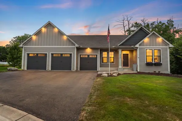 2230 Bentz Court, Chanhassen, MN 55317