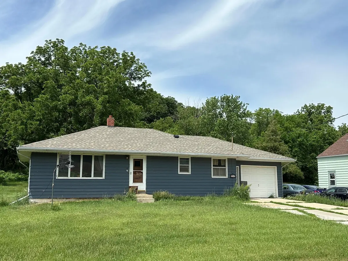 246 Grant Street S, Lake Benton, MN 56149 - #1