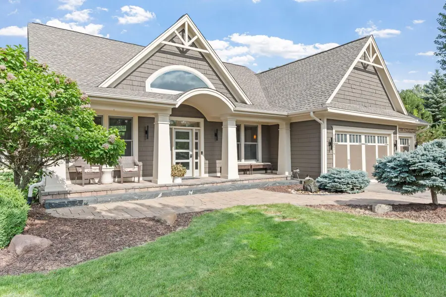10974 Alameda Avenue, Inver Grove Heights, MN 55077 - #2