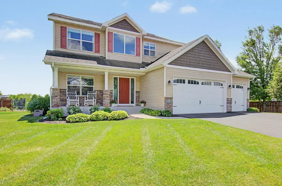 801 Yellowstone Trail, Waconia, MN 55387 - #2