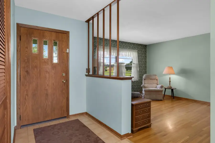 6927 Dupont Avenue N, Brooklyn Center, MN 55430 - #3