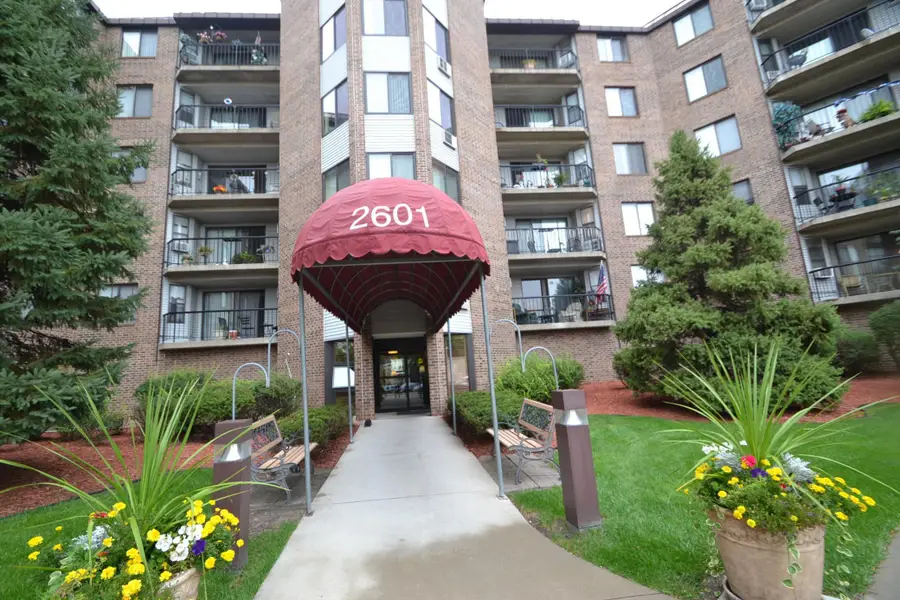 2601 Kenzie Terrace #230, Saint Anthony, MN 55418 - #2
