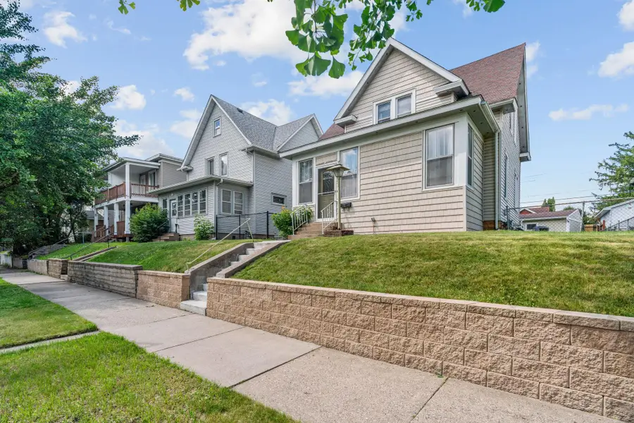 1435 Sherburne Avenue, Saint Paul, MN 55104 - #3