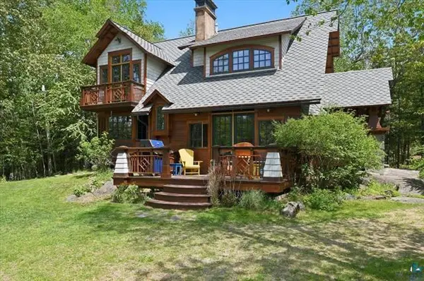 139 Howard Gnesen Road, Duluth, MN 55811